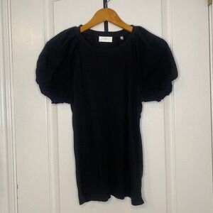 Black pufffy sleeves black‎ shirt in extra small